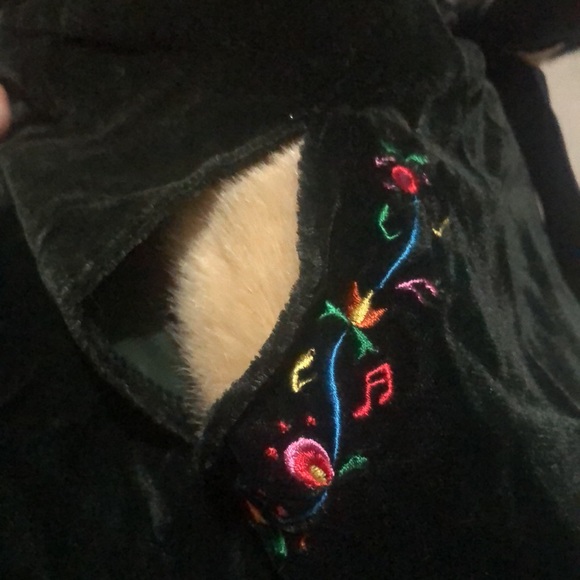 Muffy Vanderbear ALICE Christmas Carol - Picture 4 of 4